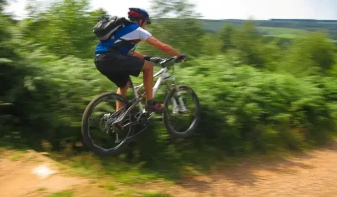 Intermediate Jumps and Drops Mountain Bike Course
